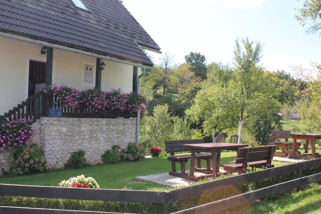 House Milan Hotel Rastovača Buitenkant foto