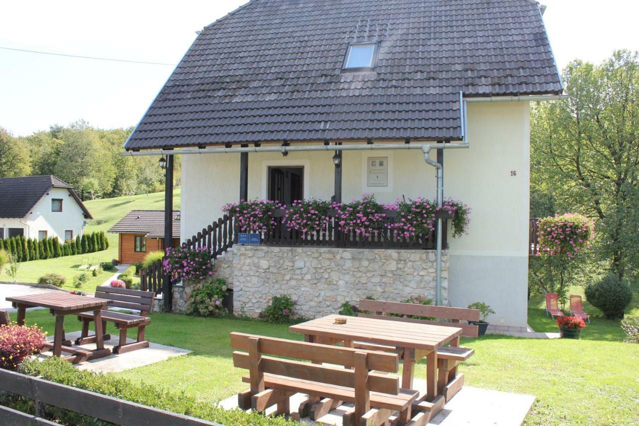 House Milan Hotel Rastovača Buitenkant foto