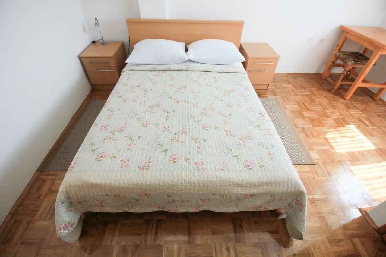 House Milan Hotel Rastovača Buitenkant foto